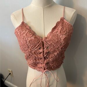 ROMWE Dusty Rose Lace-Up Crochet Crop Top
